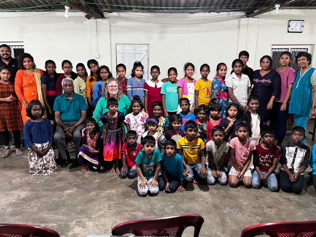 aunty therese farewell group photo